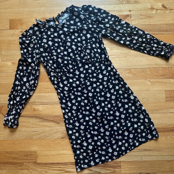 Reformation Leora Dress in Haley Floral Pattern size 0 - Picture 3 of 7